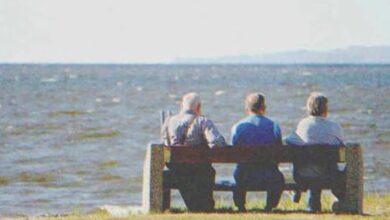 Photo of 4 Friends Promise to Meet in 40 Years, 3 Men Show Up and Find Note Saying, ‘I’m Not Coming’ – Story of the Day
