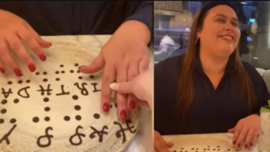 Photo of A blind woman receives a heartfelt “Happy Birthday” message in Braille from a restaurant, which brings her to tears…