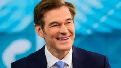 Photo of ‘Doting’ Grandpa Dr. Oz Feels ‘Blessed’ Taking Care of 4 Grandkids & Enjoys Life on Farm with Wife of 37 Years
