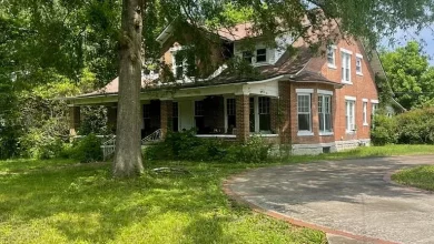 Photo of Historic Craftsman home with original hardwood floors in the heart of Huntingdon on approx 2 acres.