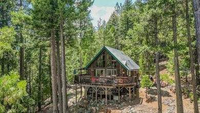 Photo of Mountain Cabin with Mountain Views. $259,000